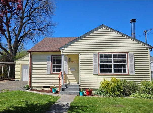 302 SE 2ND St, Enterprise, OR 97828