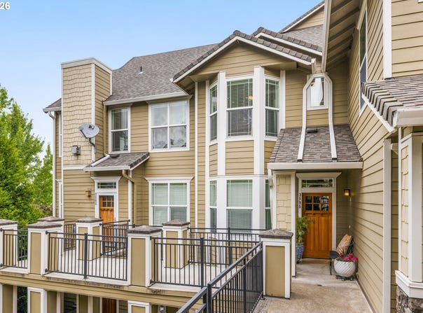 3595 SUMMERLINN Dr, WestLinn, OR 97068
