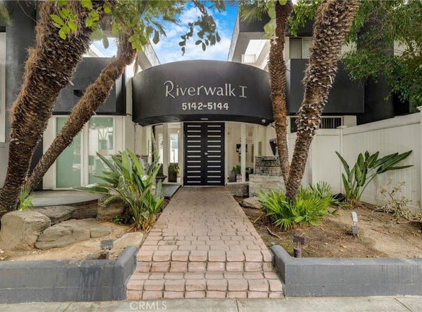 5142 Zelzah, Encino, CA 91316