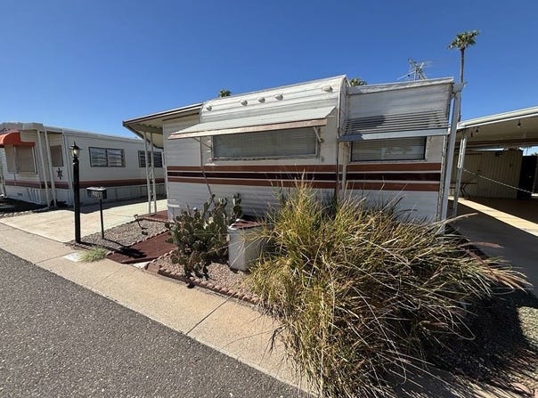 303 N Lindsay Rd, Mesa, AZ 85213
