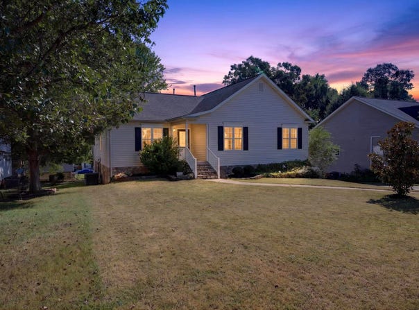 10 River Run, Greenville, SC 29605