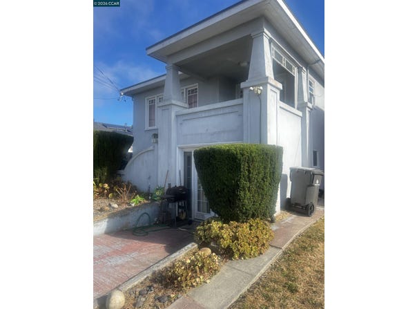 1161 64Th St, Oakland, CA 94608