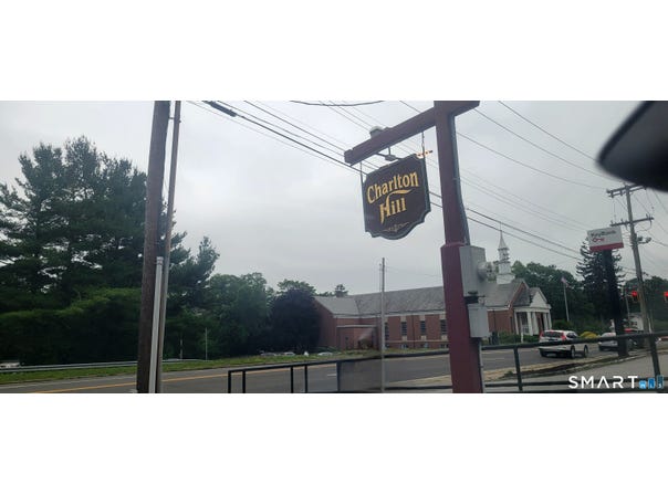 37 Charlton Hill Road, Hamden, CT 06518