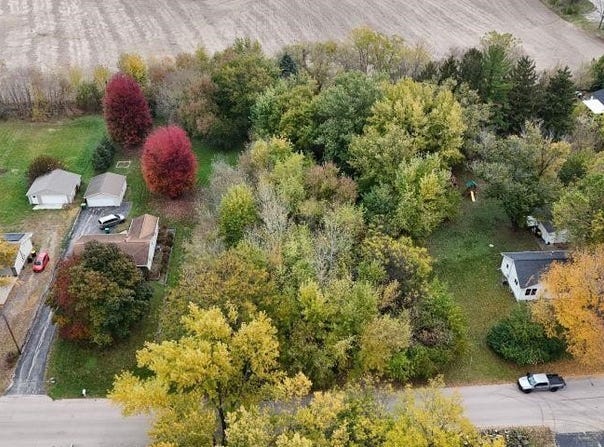 4900 LINCLIFF Drive, ROCKFORD, IL 61109