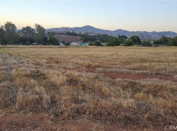 Arroyo, Winchester, CA 92596
