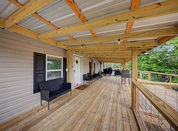 138 Woodpecker Drive, Brookeland, TX 75931