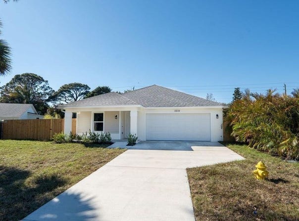 5232 SE 55TH Terrace, Stuart, FL 34997
