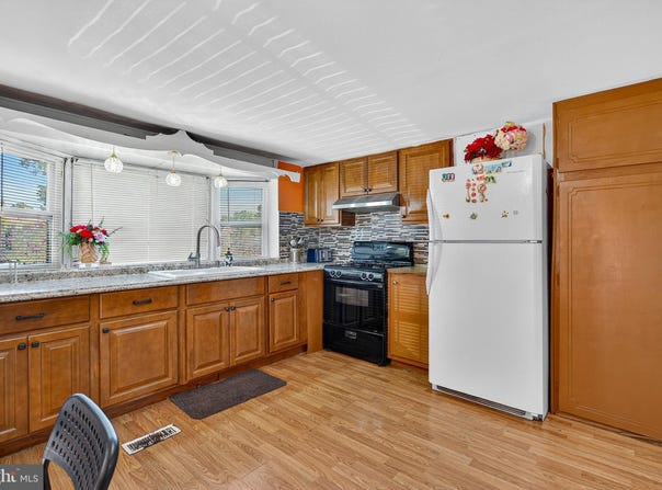 210 TRAILWAY ROAD, MIDDLE RIVER, MD 21220