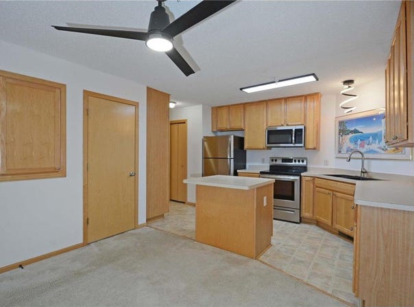 17565 69th Place N, Maple Grove, MN 55311