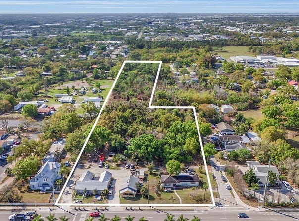 2008 53RD Avenue E, BRADENTON, FL 34203