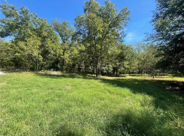 N 2nd Street, Chetopa, KS 67336