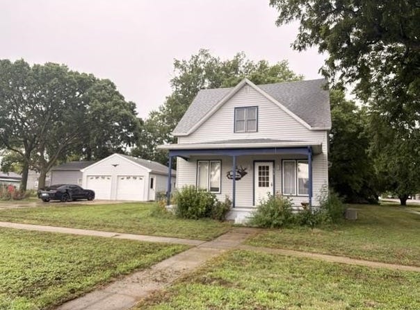 613 Walnut St, Springfield, SD 57062