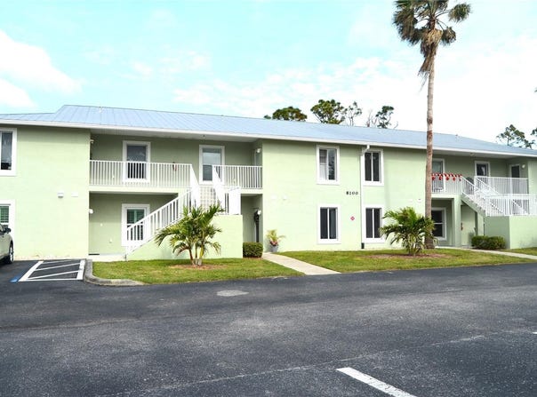 8100 MEMORY LANE, ROTONDA WEST, FL 33947