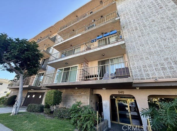 545 Chestnut Avenue, Long Beach, CA 90802
