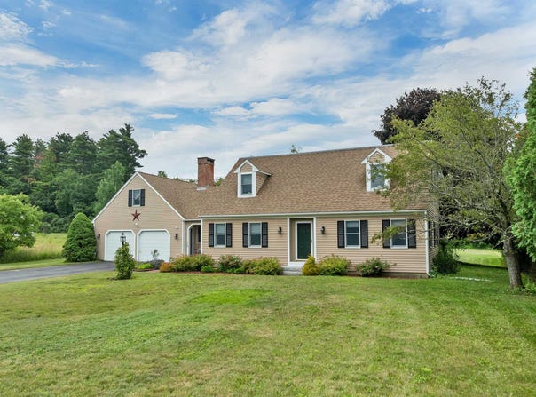 10 Old Mill Drive, Wolfeboro, NH 03894