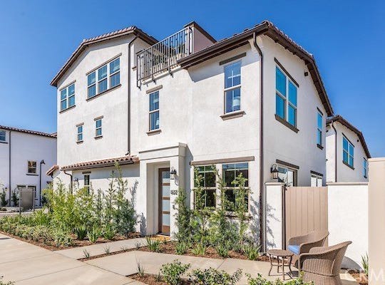 828 E Florista Lane, Alhambra, CA 91801
