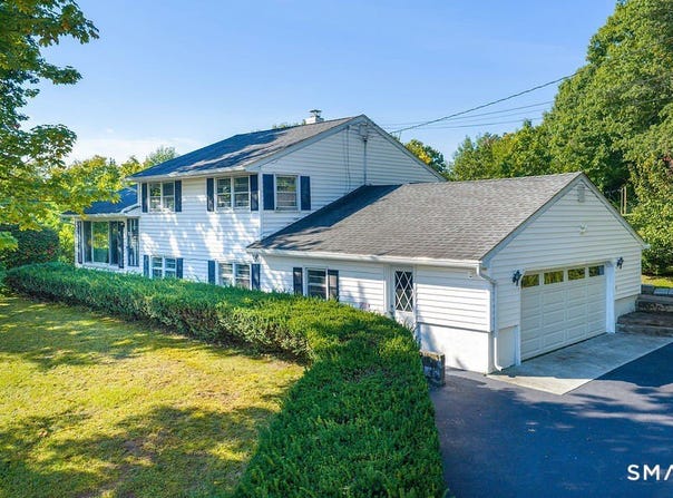 2 Batt Lane, East Haven, CT 06513