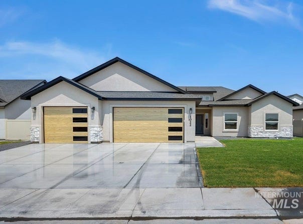 1022 Quartz, Kimberly, ID 83341
