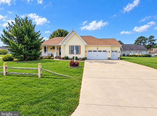 38269 WATERWAY Drive, OCEAN VIEW, DE 19970