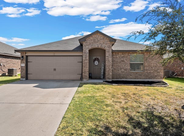 3016 Jackal Drive, Lorena, TX 76655