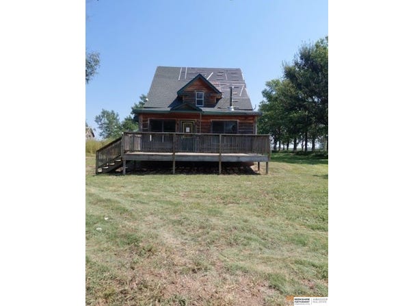 74054 S Road, Funk, NE 68940