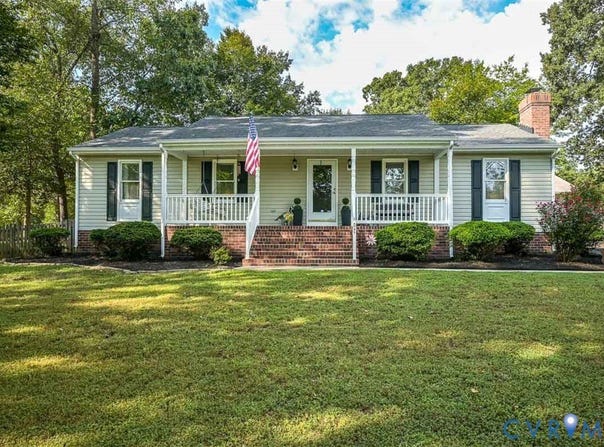 5705 Quinton Estates Dr, Quinton, VA 23141