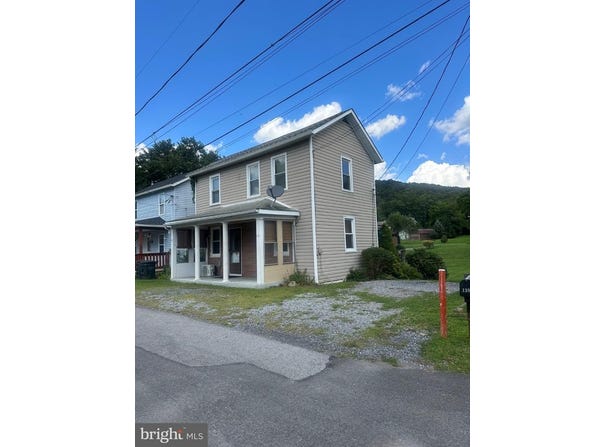 138 MILL ST, HYNDMAN, PA 15545