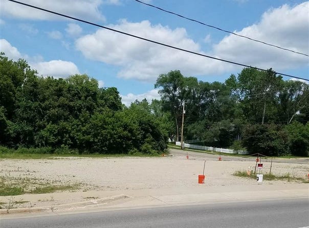 700 W Cedar Avenue, Gladwin, MI 48624