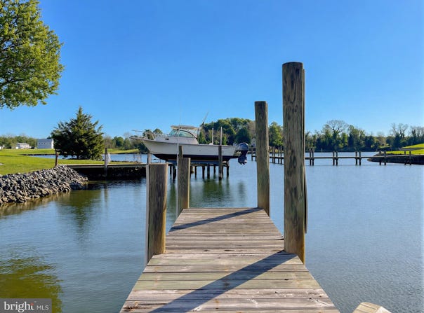 610 ROLLING HILLS Road, SOLOMONS, MD 20688