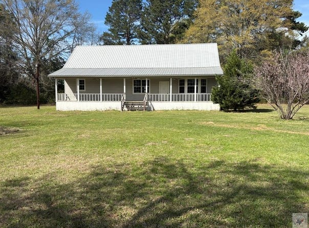 140 Wall St, McLeod, TX 75565