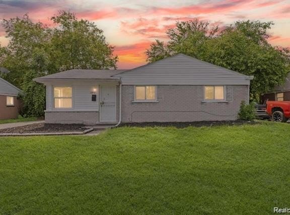 3930 Bayhan, Inkster, MI 48141