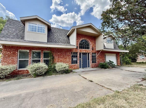 312 S Mockingbird Lane, Keene, TX 76059