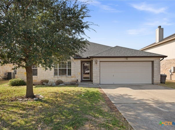 215 Kerley Drive, Hutto, TX 78634