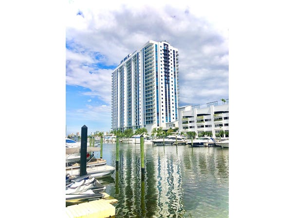 17111 BISCAYNE Boulevard, North Miami Beach, FL 33160