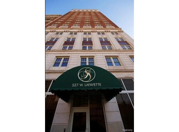 525 W Lafayette Boulevard, Detroit, MI 48226
