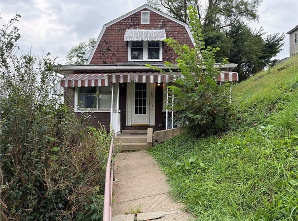 401 3rd St, Monongahela, PA 15063