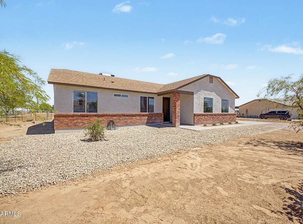 5500 E SAVANNA Lane, Coolidge, AZ 85128