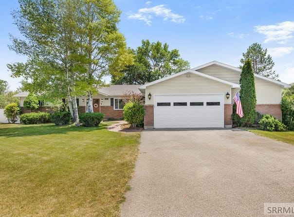 3974 E Wanda Street, Ammon, ID 83406