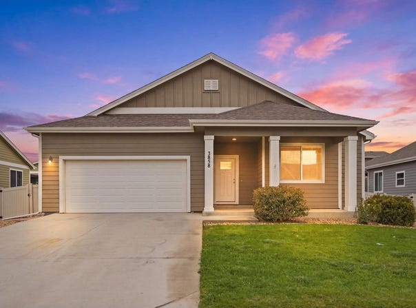 3858 Eucalyptus St, Wellington, CO 80549