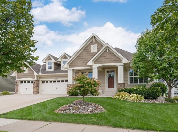 3936 Painted Sky Trail, Chaska, MN 55318