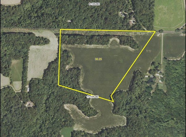 SINGING WOODS Road, Edelstein, IL 61526