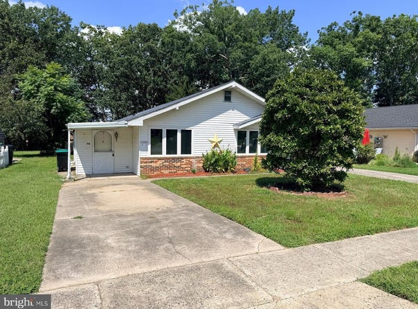 194 ELMTOWNE Boulevard, HAMMONTON, NJ 08037