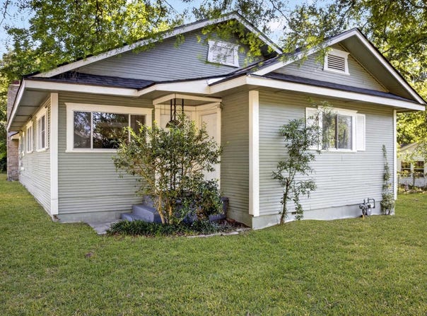101 E College St., Big Sandy, TX 75755