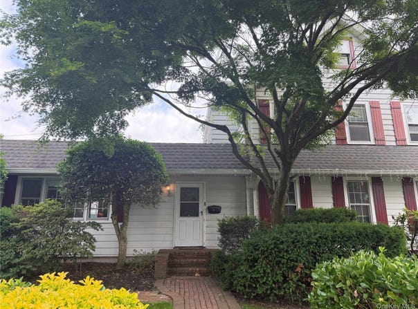 Sea Cliff, NY 11579