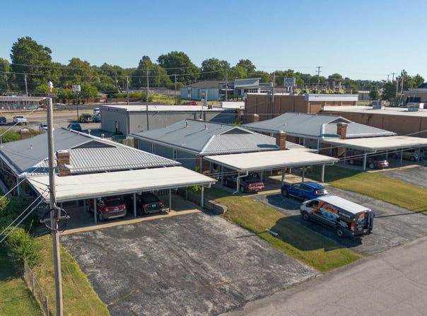 3155 E Washita Street, Springfield, MO 65804
