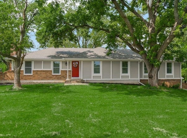 7910 E 233rd Street, Peculiar, MO 64078