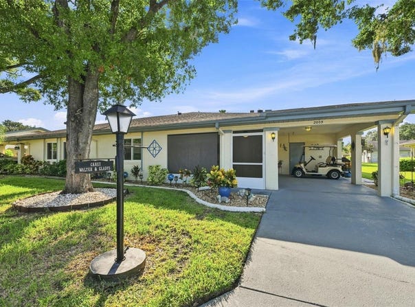 2005 HEATHFIELD Circle, SUN CITY CENTER, FL 33573