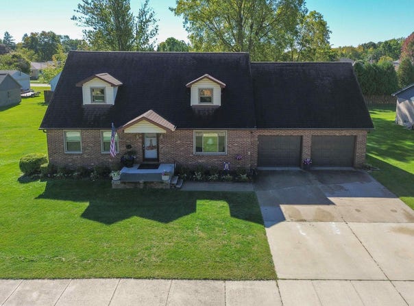68055 S Forest Avenue, Richmond, MI 48062