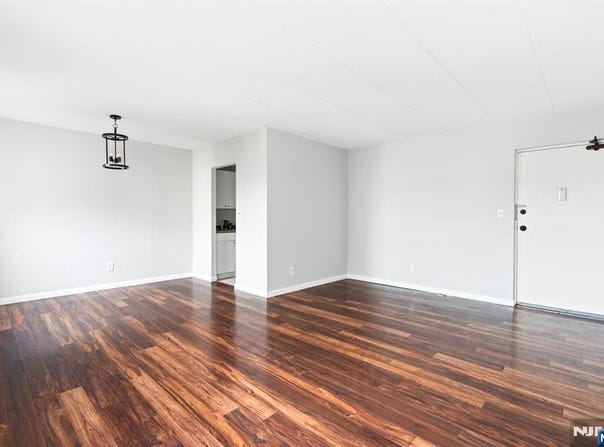 300 Lookout Avenue, Hackensack, NJ 07601