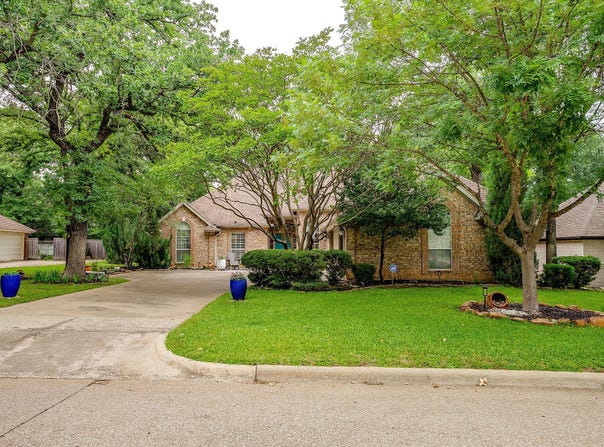 2024 Spinnaker Lane, Azle, TX 76020